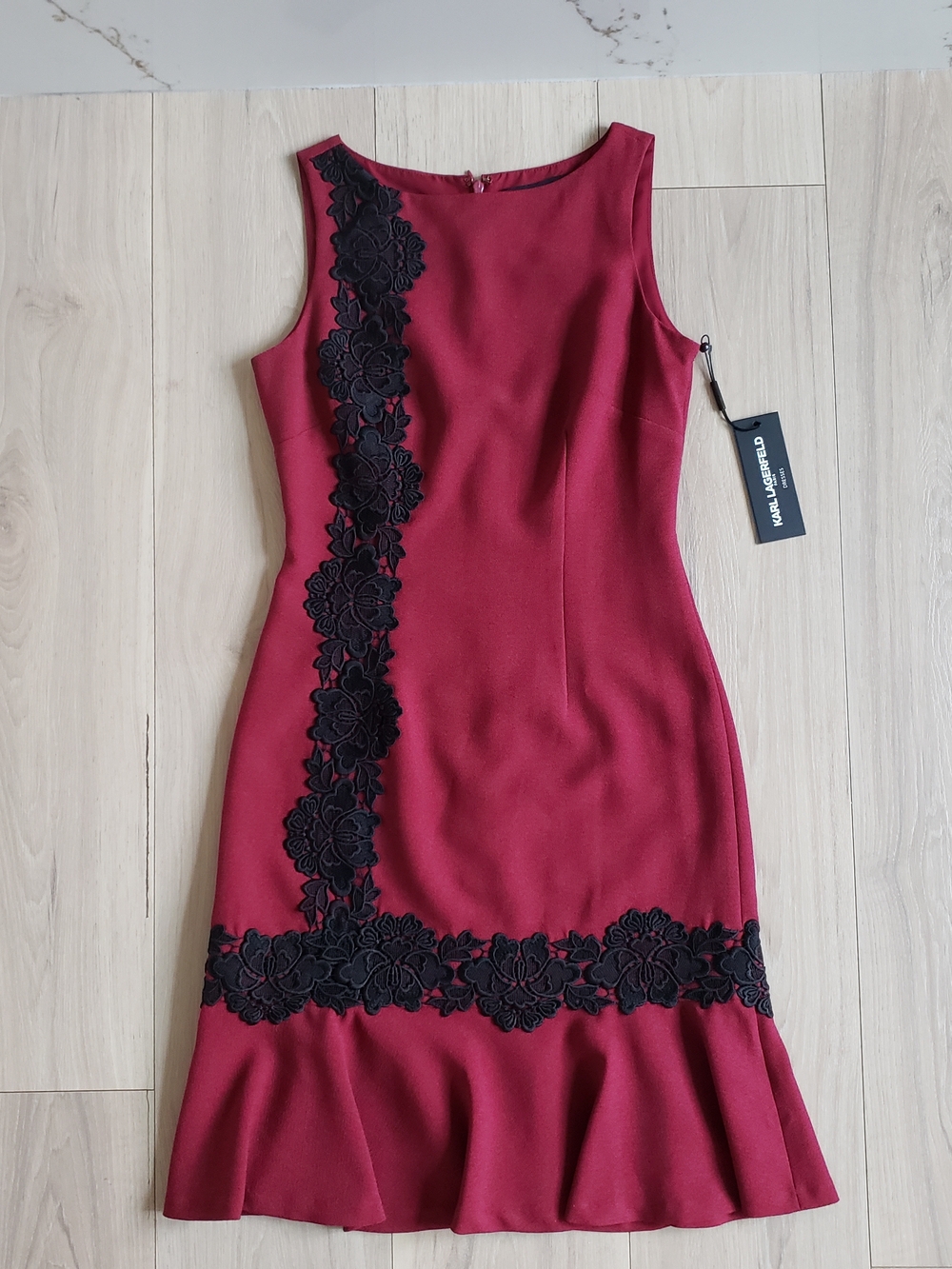 Karl Lagerfeld Burgundy Midi Dress Sleeveless Flared‎ Rose Embroidered